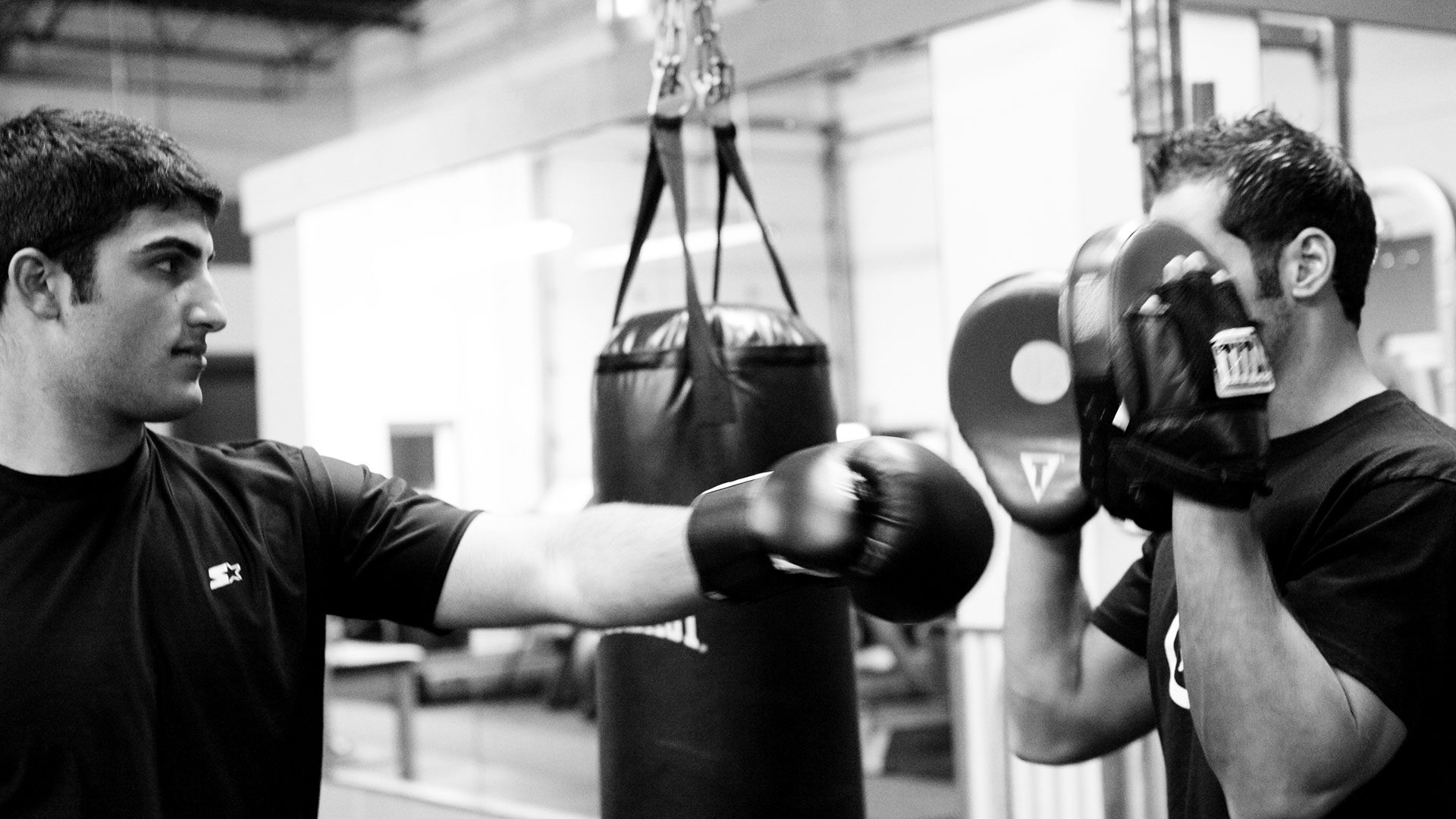Boxing & Kickboxing Training in North Shore Hit 180 Fitness